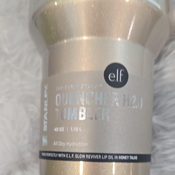 Stanley x e.l.f.‎ Quencher H2.0 Flowstate Tumbler 40oz Limited Edition Gold NEW - Picture 3 of 7